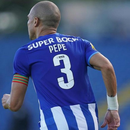 FC Porto 2021/22 Jersey  - Pepe 3
