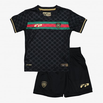 Fora Portugal Baby Kit