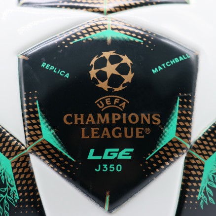 Bola UEFA Champions League - Criana