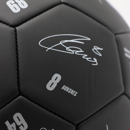 Autographed SL Benfica ball Autographed SL Benfica ball