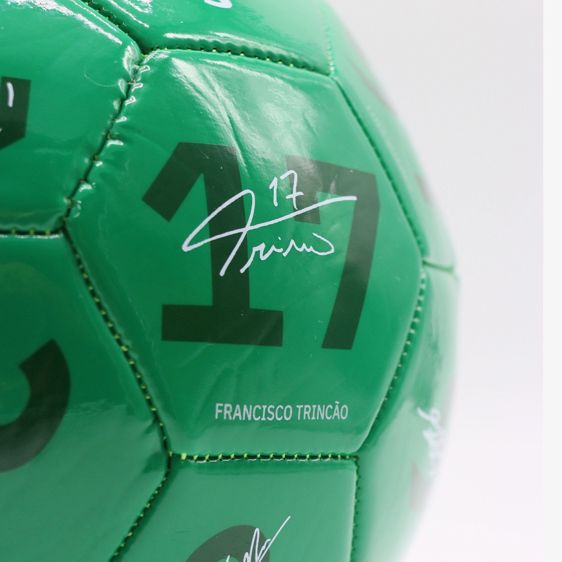 Autographed Sporting CP ball
