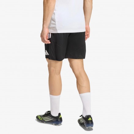 SL Benfica Training Shorts - Staff SL Benfica Training Shorts - Staff