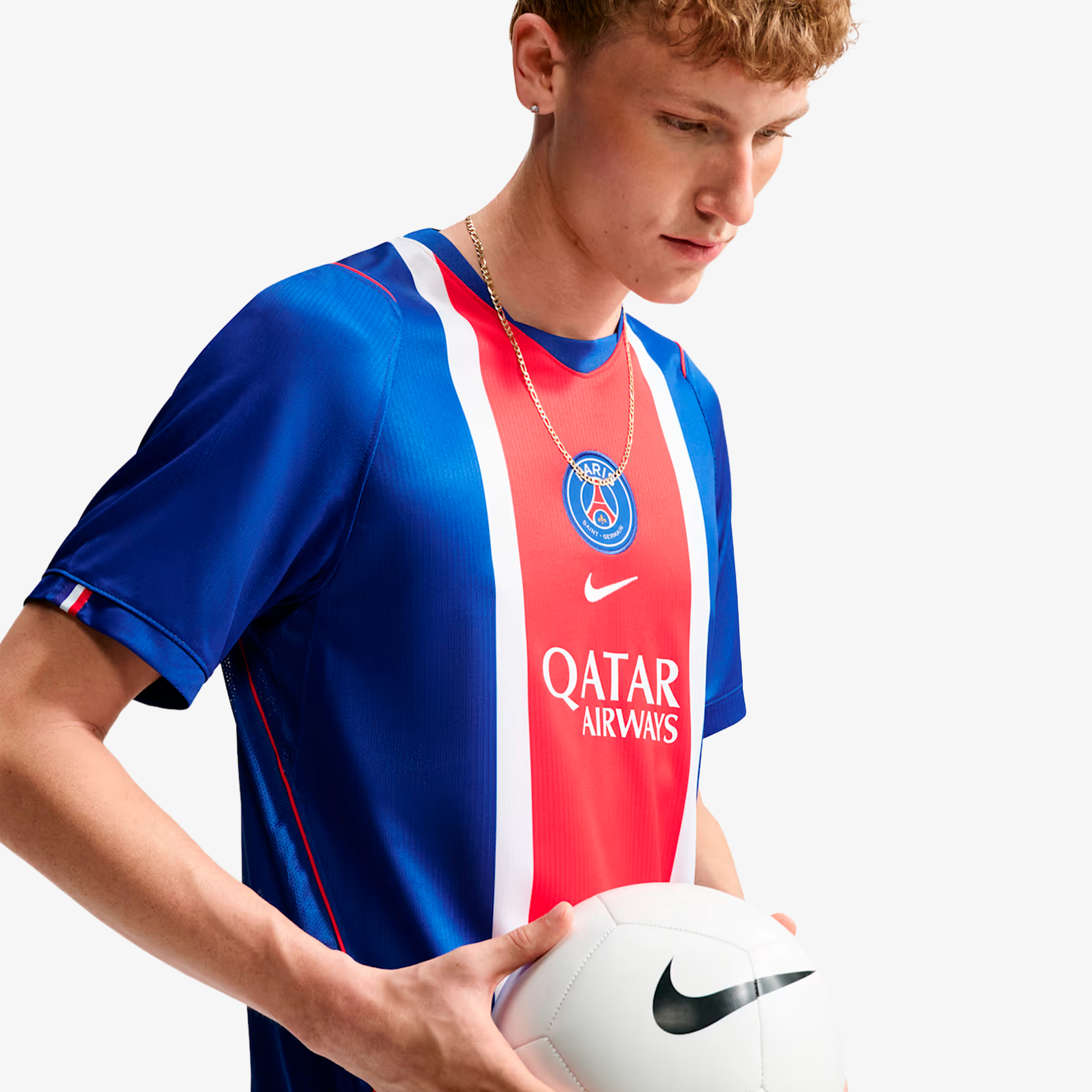 Paris Saint Germain 2026/27 jersey Stadium version