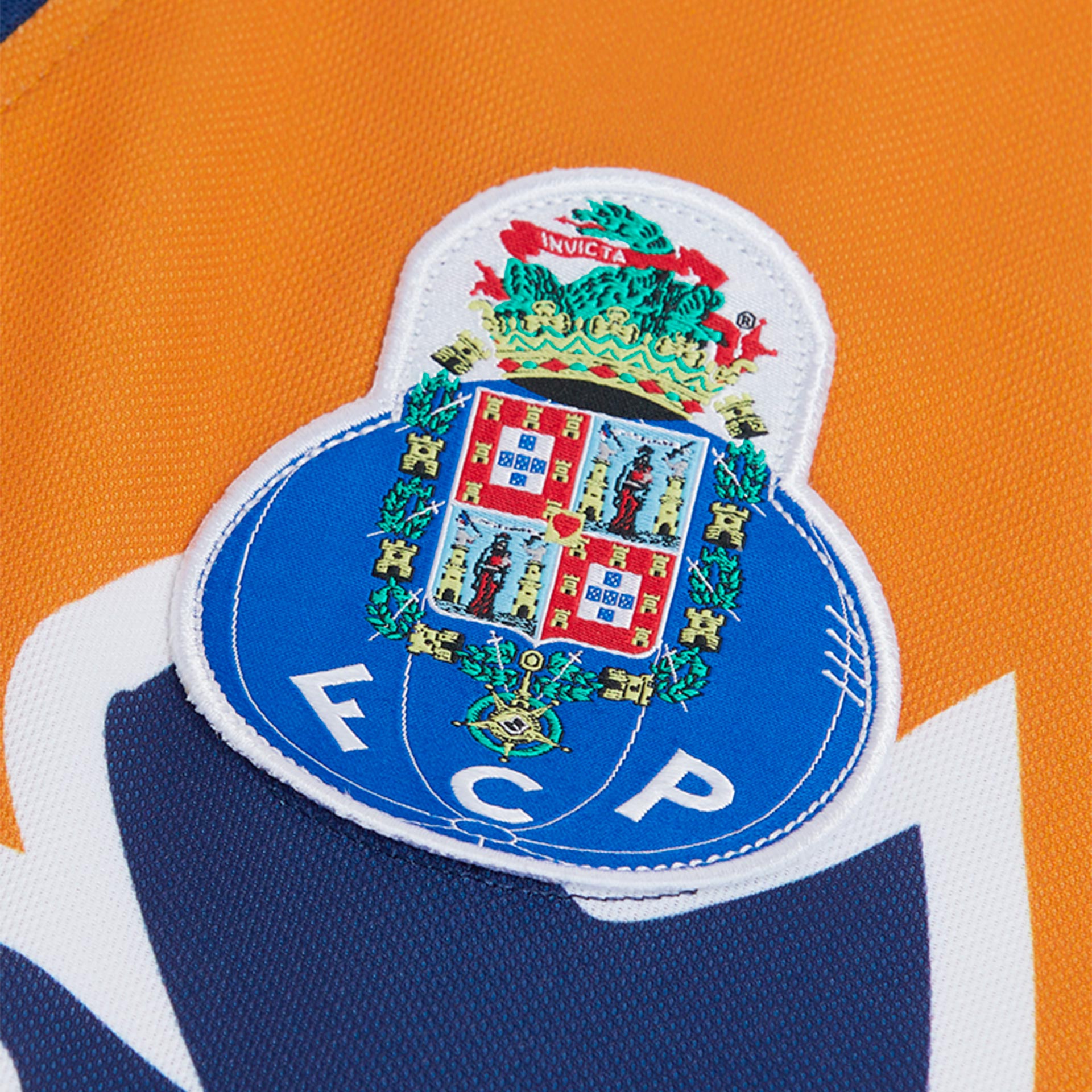 Retro FC Porto 1998-99 Away Jersey