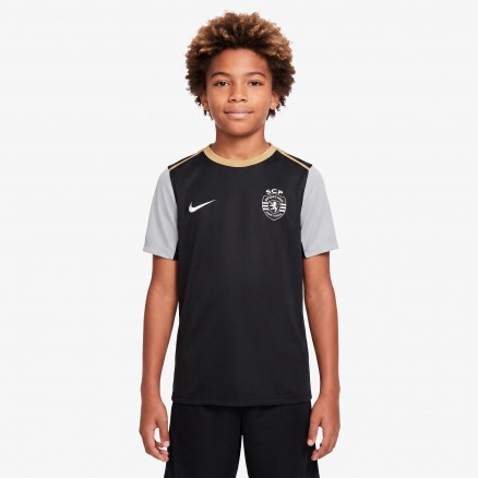 JR Sporting CP 2024/25 training shirt JR Sporting CP 2024/25 training shirt