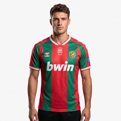 CS Mar�timo 2026/27 home shirt